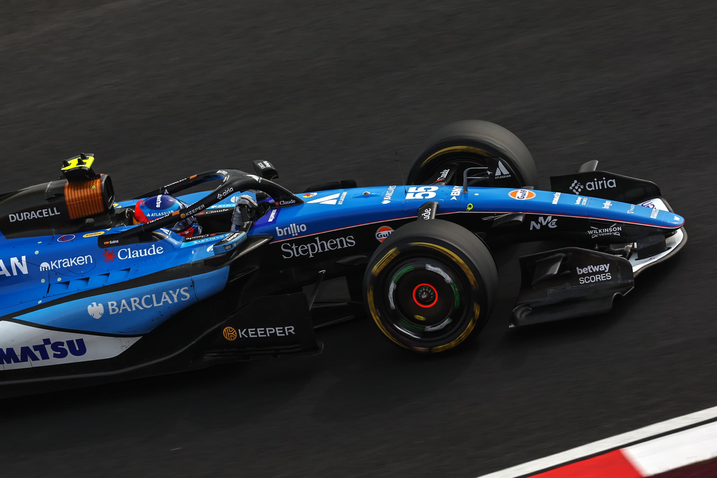 Williams согласилась на необычно большую прибавку к зарплате