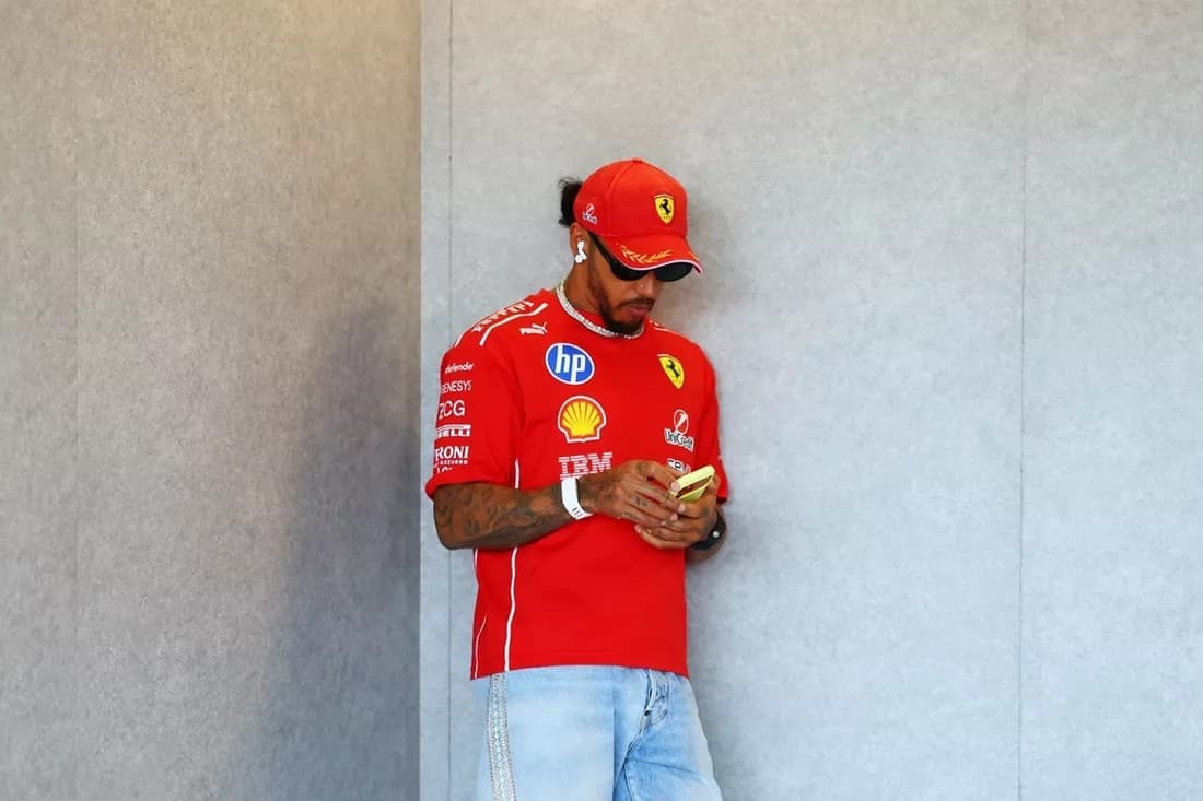 Формула-1: Хэмилтон призвал Ferrari ввести чёткие правила борьбы между напарниками