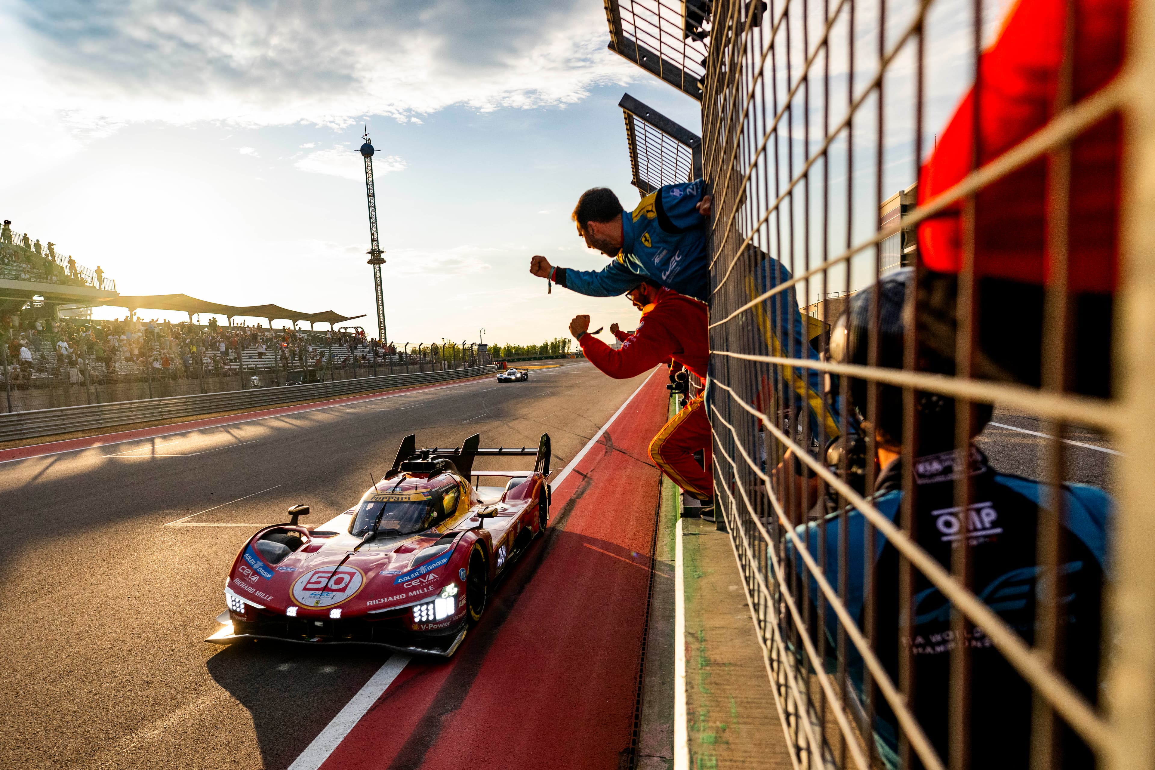 WEC в Остине: первая победа Ferrari и драма Toyota