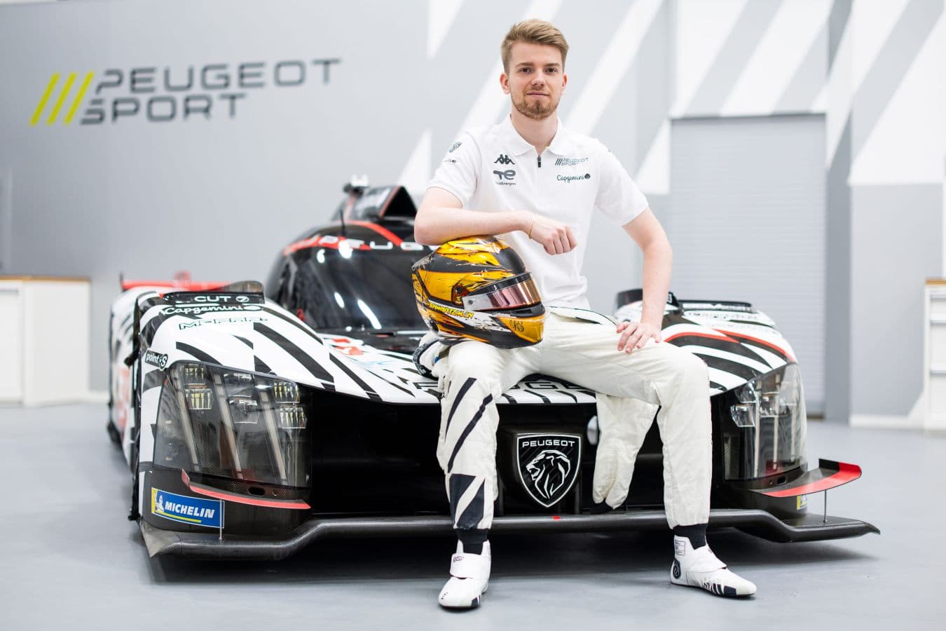 FIA WEC: Роберт Шварцман подписал контракт с Peugeot TotalEnergies на сезон-2027