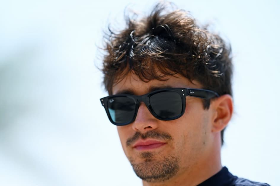 Леклер о шансах Ferrari на ГП Нидерландов: сомнения из-за истории и конкуренции