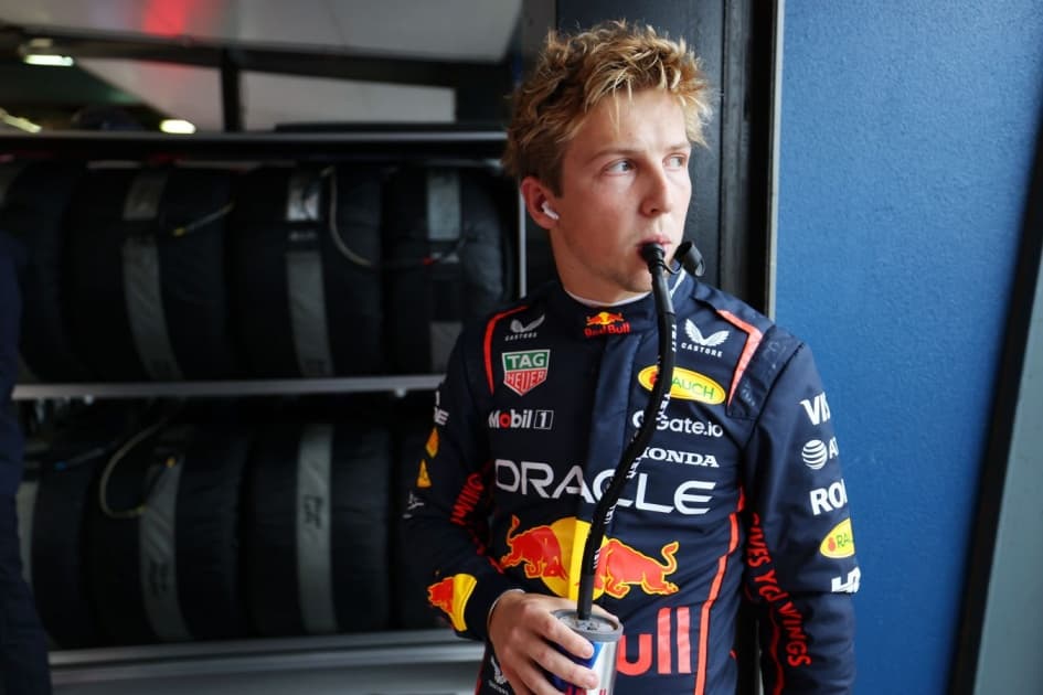 Лоусон набрал очки в дебюте за Red Bull на Гран-при Нидерландов, Мекис оценил выступление