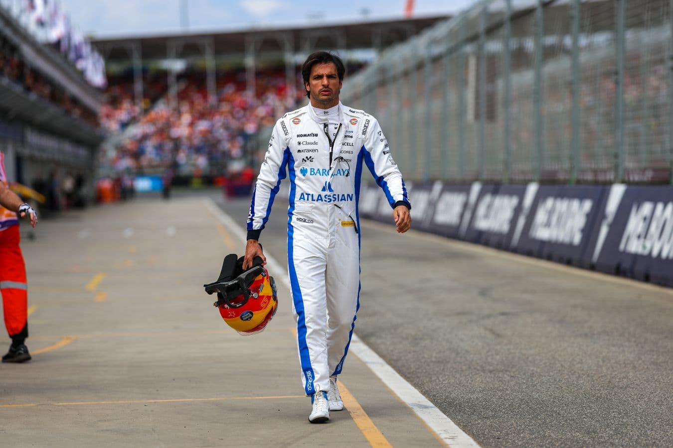 Формула-1: Карлос Сайнс опроверг слухи о переговорах с Audi и уходе из Williams