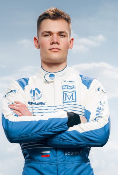 Пилот SMP F4 Костин Платон