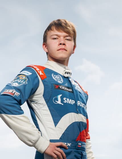 Пилот SMP F4 Степанов-Ким Егор